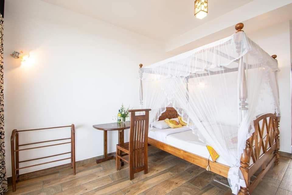 Leisure Mount Villa Хапутале Екстериор снимка