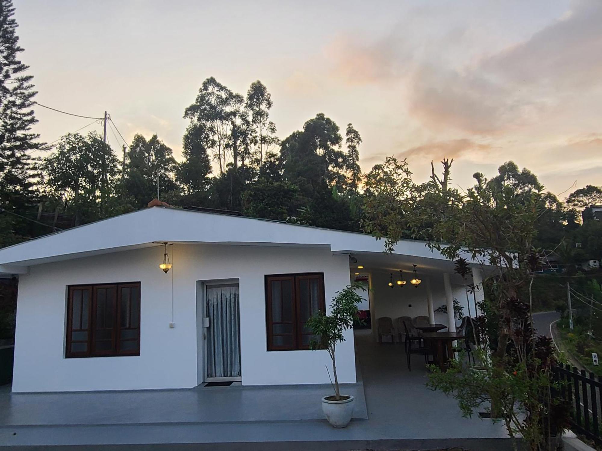 Leisure Mount Villa Хапутале Екстериор снимка