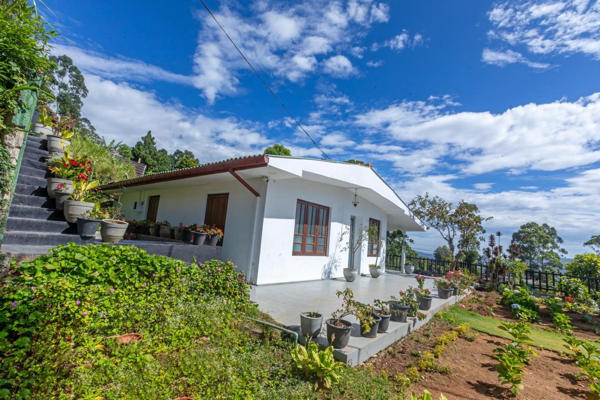 Leisure Mount Villa Хапутале Екстериор снимка
